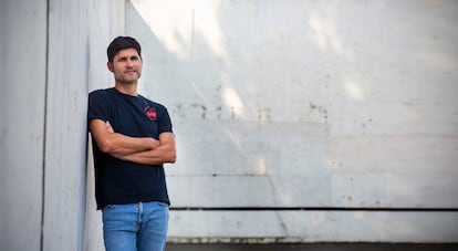 David Martín Sánchez, en el frontón de Hendaia-Urrugne, en Francia.