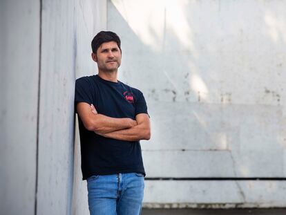 David Martín Sánchez, en el frontón de Hendaia-Urrugne, en Francia.