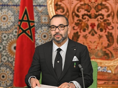 Mohamed VI de Marruecos durante un discurso a su país, en noviembre de 2021.