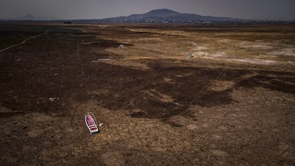 Vista aérea de la laguna de Zumpango, en el Pueblo Nuevo de San Pedro, Estado de México, el 29 de febrero de 2024.