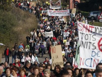 Protesta de vecinos de L&#039;Alcora contra el proyecto de la incineradora el pasado diciembre.