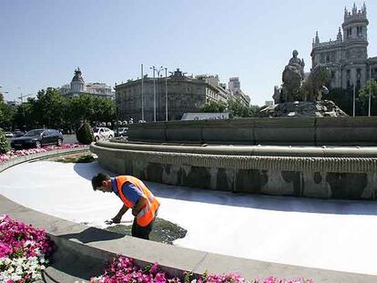 Espuma en la Cibeles