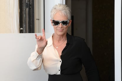 Jamie Lee Curtis cosmetic surgery