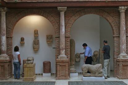 Patio del Museo Arqueológico de Linares, donde se exhiben piezas del arte ibérico.