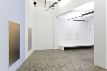 Algunes de les pintures de Pieter Vermmeersch que s’exposen a la sala ProjectSD.