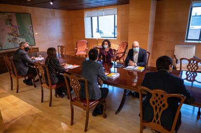 María Jesús Montero y Nacho Álvarez se reúnen con miembros de Ciudadanos para la negociación de los Presupuestos, este jueves.
