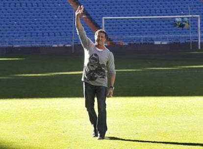 Stallone promociona <i>John Rambo</i>, ayer, en el Bernabéu.