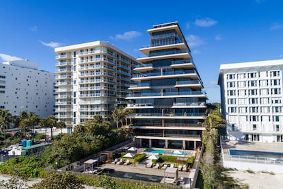 Beachfront luxury condos in Miami, Florida.