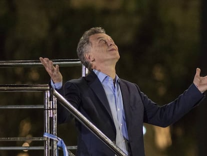 Mauricio Macri durante un mitin de campaña en octubre.