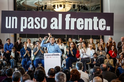 La debilidad de las izquierdas compromete la resistencia del PSOE