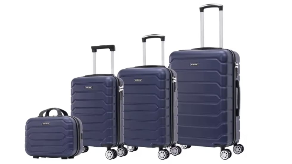 Lote de maletas de viaje con cerradura numérica.