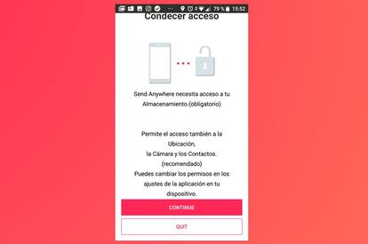 Lo primero que debemos hacer es descargarnos una app llamada "Send Anywhere" que podemos descargar pulsando la imagen adjunta. Una vez instalada, debemos dar los permisos necesarios a la aplicación para que funcione correctamente, una vez dados, estaremos preparados para enviar los archivos a través de Wifi, y sin gastar datos.