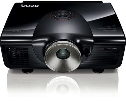 Proyector SP890, de BenQ.