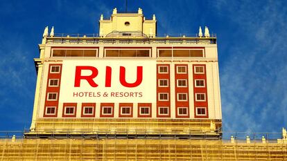 Imagen del hotel Riu Plaza España, que albergará 24 plantas del Edificio España y tendrá 585 habitaciones con una categoría de 4 estrellas. 