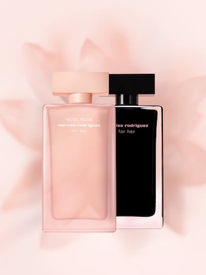 Con un corazón de almizcle y rosa damanesca, for her Musc Nude es una fragancia tan personal y ligera que puede combinarse con otros perfumes, enfatizando los ingredientes de ambos.