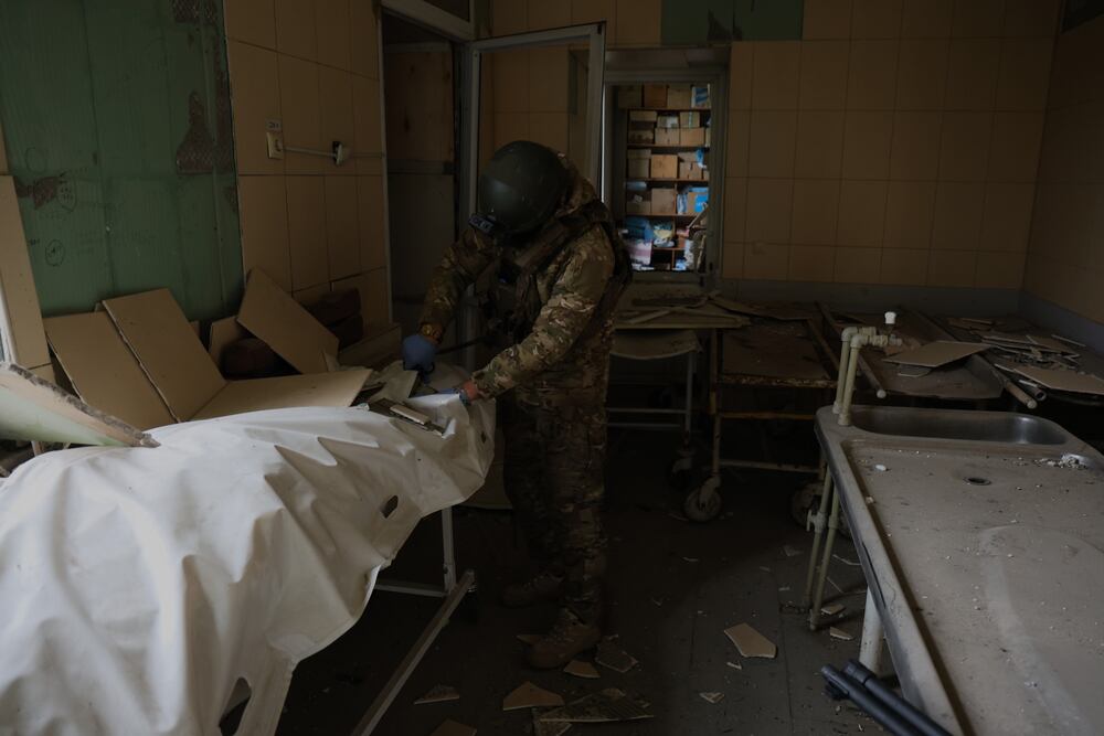 War in Ukraine: In the limbo of the Ukrainian front: A city of ...