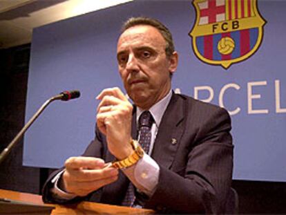 Joan Gaspart, presidente del Barcelona, en una conferencia de prensa.