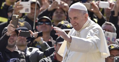 El Papa, este sábado en la plaza de San Pedro.