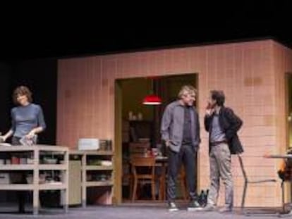 Escena de '53 diumenges' de Cesc Gay al Romea. 