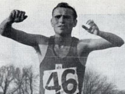 Aritmendi entrando ganador en Dublín, en 1964