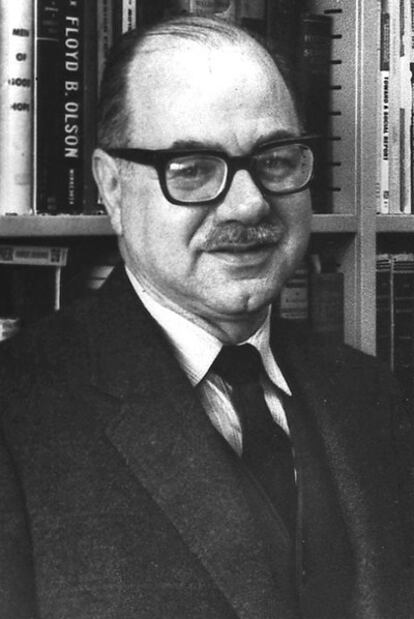 El sociólogo Daniel Bell en una imagen de 1971.
