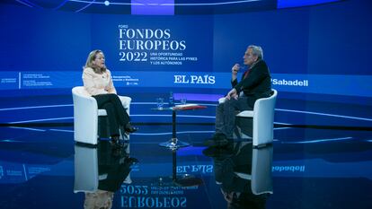Nadia Calviño, vicepresidenta primera y ministra de Asuntos Económicos y Transformación Digital del Gobierno de España, en conversación con Xavier Vidal-Folch, columnista de EL PAÍS.