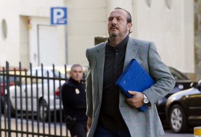Jorge Dorribo llegando al tribunal