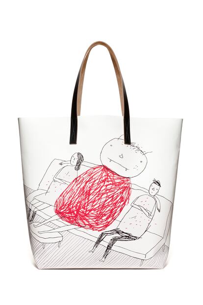 Este bolso con dibujo infantil y asa en piel marrn ha sido creado para la coleccin Marni Winter Edition 12 de Accessories. (210 euros)