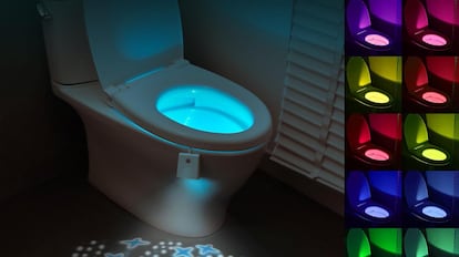 Este gadget económico sirve para darle un efecto de color al baño y se coloca en el inodoro.