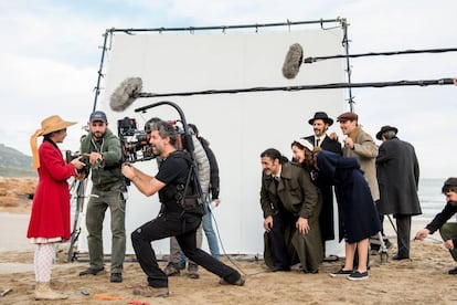 El rodaje de una de las secuencias de 'El Ministerio del Tiempo'.