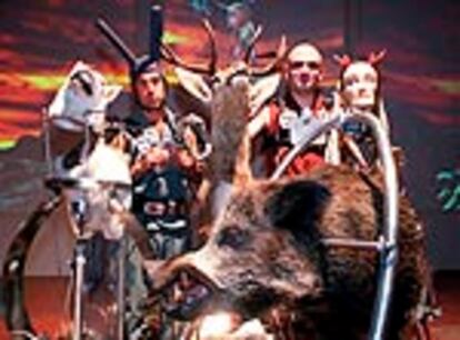Montaje del espectáculo interactivo 'Pol' de Antúnez.