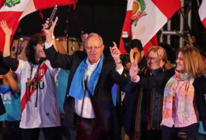 Kuczynski durante um comício em Lima.