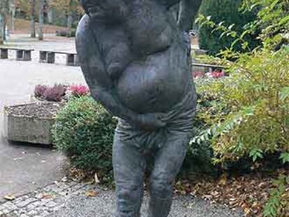 Estatua de Gioacchino Rossini, en la ciudad-balneario de Wildbald (Alemania).