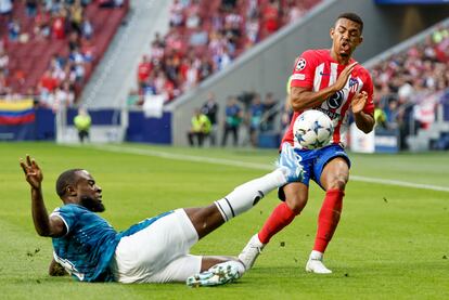 Samu Lino durante el partido contra el Feyenoord.