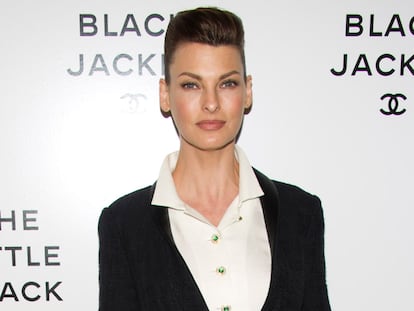 Vota: el total look Chanel de Linda Evangelista