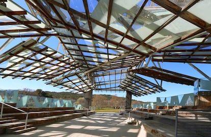 El pabellón de música de Frank Gehry en el Château La Coste, en la Provenza. 