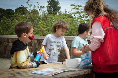 L’actual reformulació del programa incorpora nous recursos educatius i mira d’involucrar quants més agents socials millor.