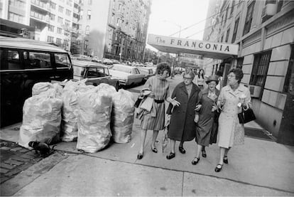 Garry Winogrand, 'Nueva York, 1970'. The Estate of Garry Winogrand, courtesy Fraenkel Gallery San Francisco