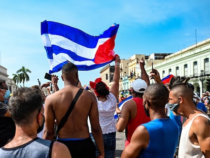 Manifestación contra el Gobierno frente al Capitolio, el 11 de julio en La Habana.