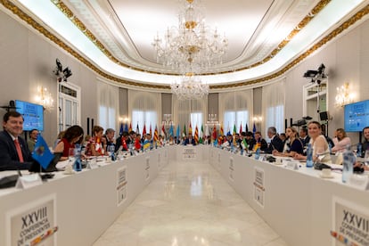 El presidente del Gobierno, Pedro Sánchez, preside la XXVIII Conferencia de Presidentes, en Palau de Pedralbes de Barcelona, el pasado 6 de junio, en Barcelona.