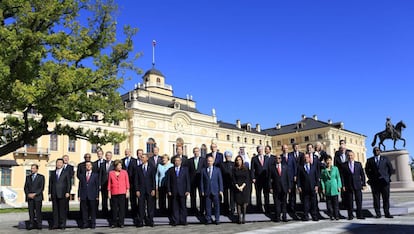 Los líderes del G-20 durante la foto de familia, 6 de septiembre de 2013. El grupo de trabajo anticorrupción del G20 propone crear una red de expertos que se encargue de prohibir la entrada en otros países a las personas acusadas o culpables de delitos de corrupción.