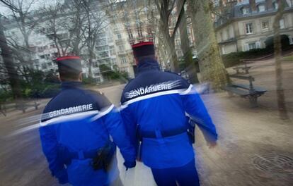 Dos agentes de la gendarmería francesa, en una imagen de archivo.