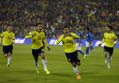 Jeison Murillo celebra su gol, el unico del partido