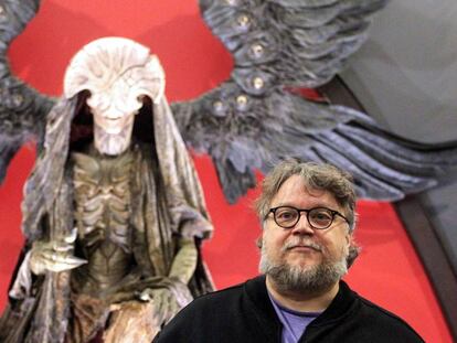 El director Guillermo del Toro, en la apertura de su exhibición de monstruos en Guadalajara.