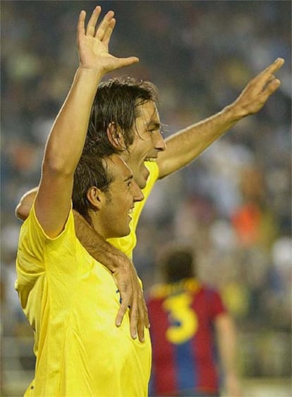 Cazorla celebra su primer gol a los dos minutos