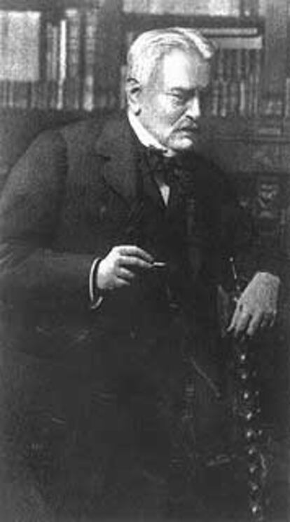 El escritor Juan Valera (1824 - 1905)