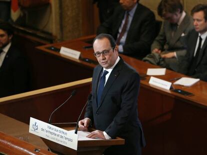 El presidente franc&eacute;s, Fran&ccedil;ois Hollande, este lunes en su discurso del Consejo Econ&oacute;mico, Social y Medioambiental en Par&iacute;s.