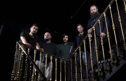 El grupo Exquirla, grupo formado por los miembros de Toundra y Niño de Elche (segundo por la izquierda).