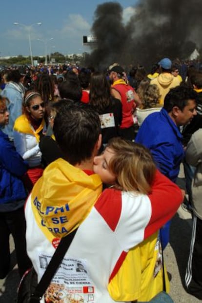 Manifestación a las puertas de Delphi en marzo de 2007.