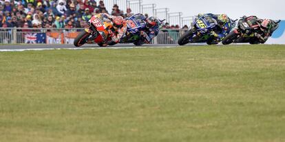 M&aacute;rquez, por delante de Vi&ntilde;ales, Rossi y Zarco en Phillip Island.